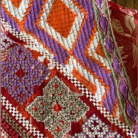 Rachel Zoe | Boho Floral V-Neck Blouse with Embroidery, Size XS - Picture 6 of 11